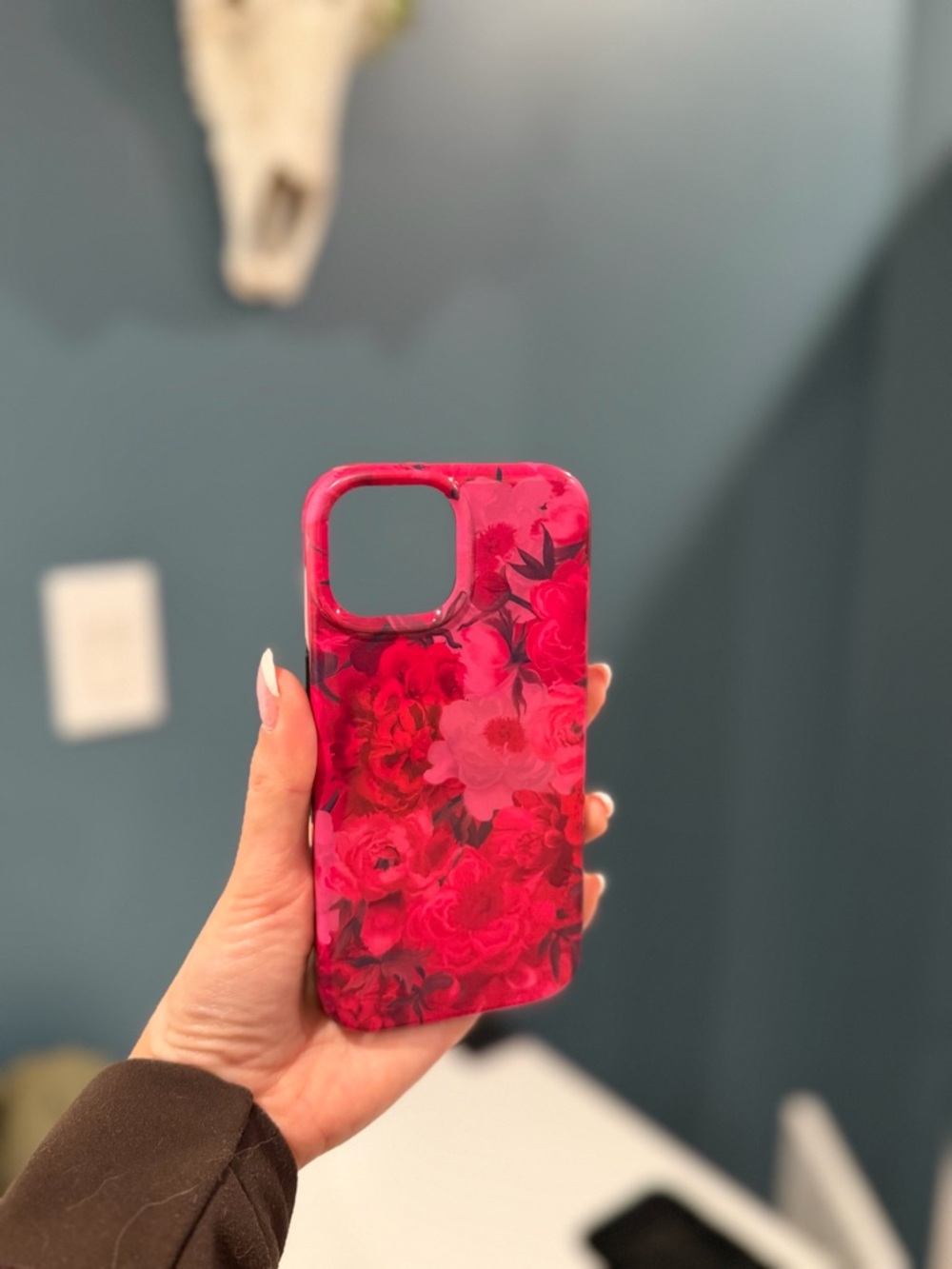Casely iPhone 15 Case - ‘Romance Novel’ Moody Floral Case